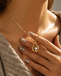 Collier Lena